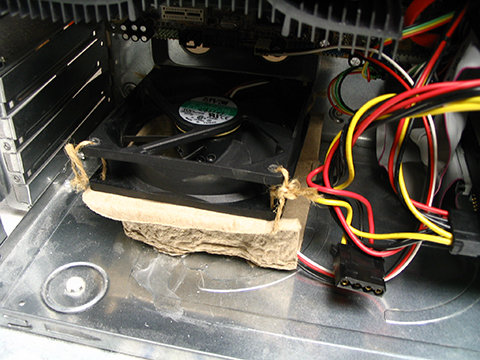 Bottom Case Fan